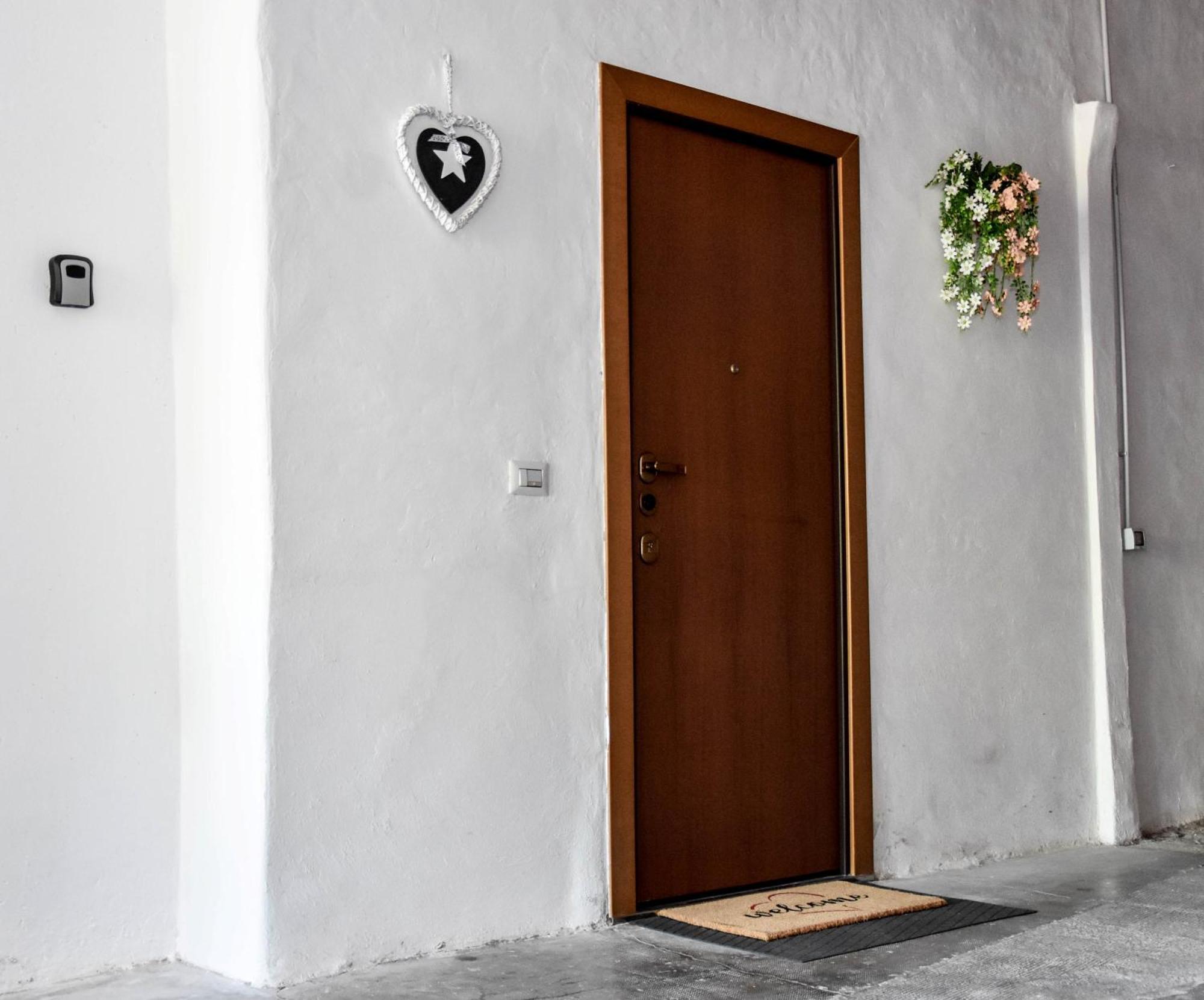 Villa Antonella, App. Vittoria Tavernerio Екстер'єр фото