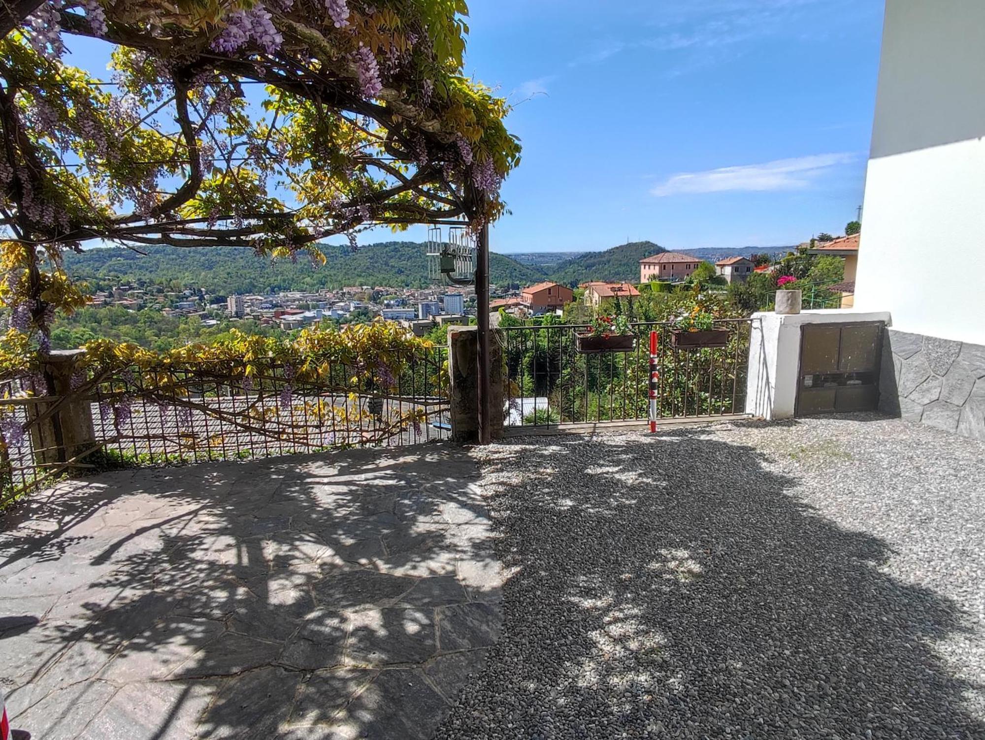 Villa Antonella, App. Vittoria Tavernerio Екстер'єр фото
