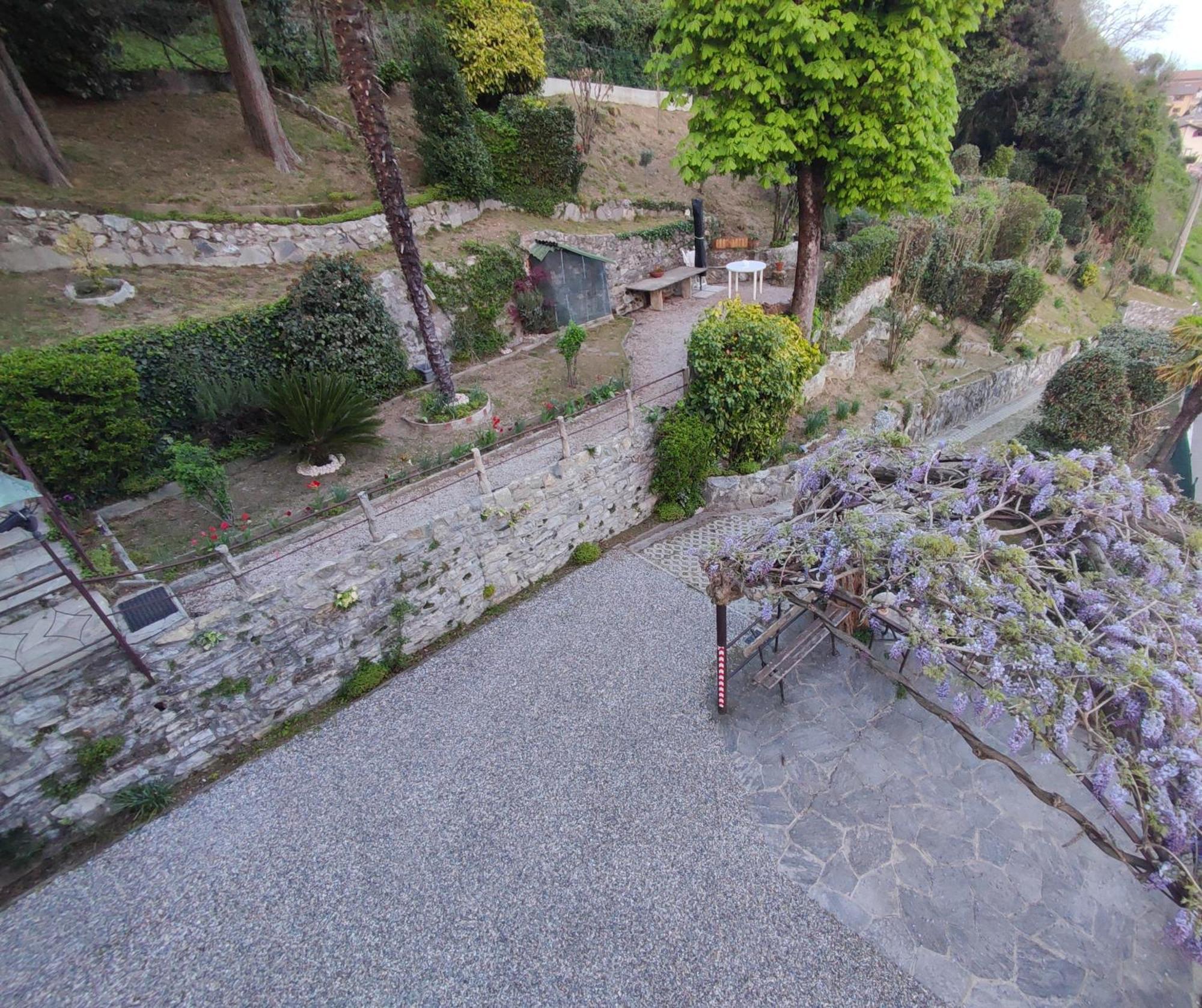 Villa Antonella, App. Vittoria Tavernerio Екстер'єр фото