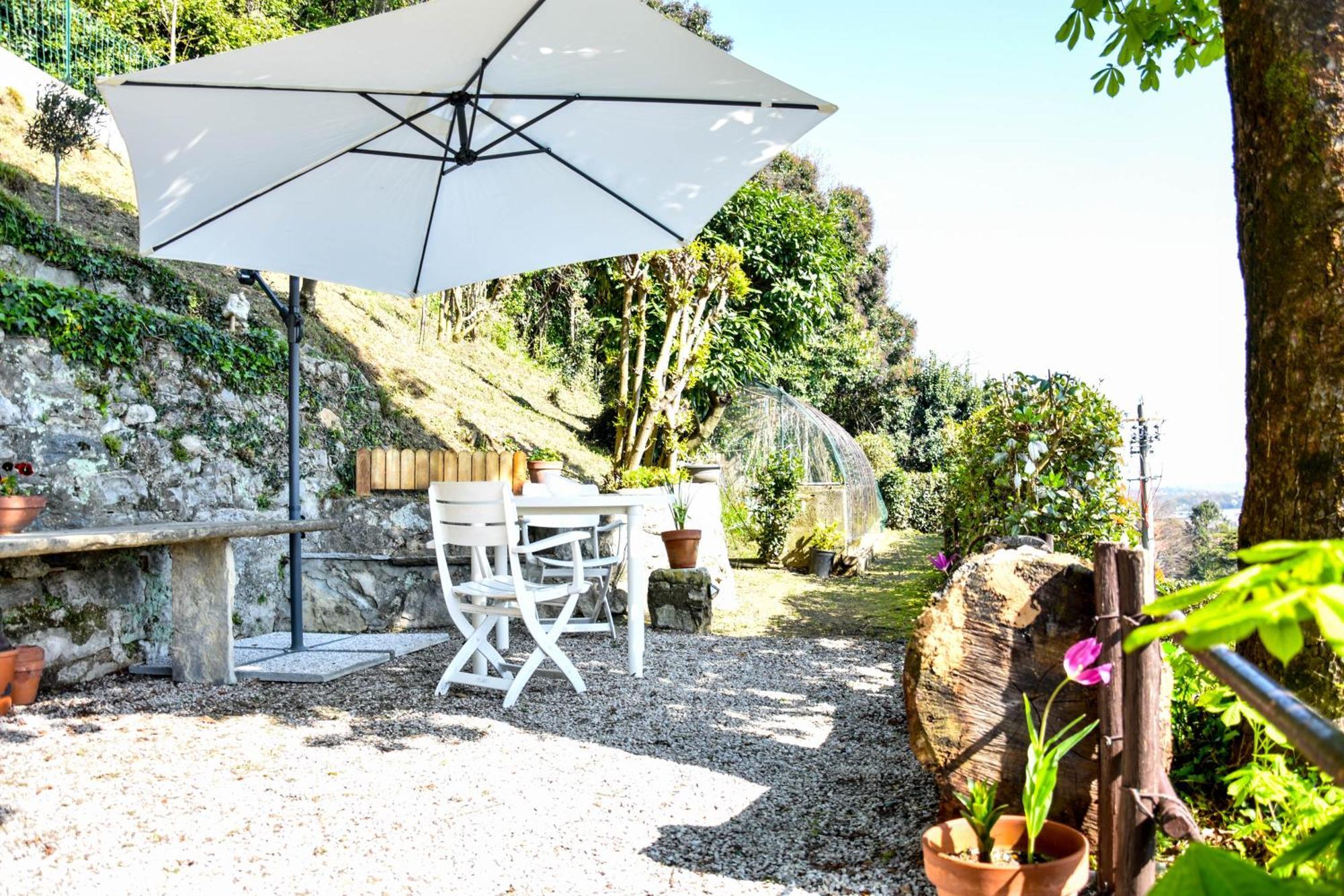 Villa Antonella, App. Vittoria Tavernerio Екстер'єр фото