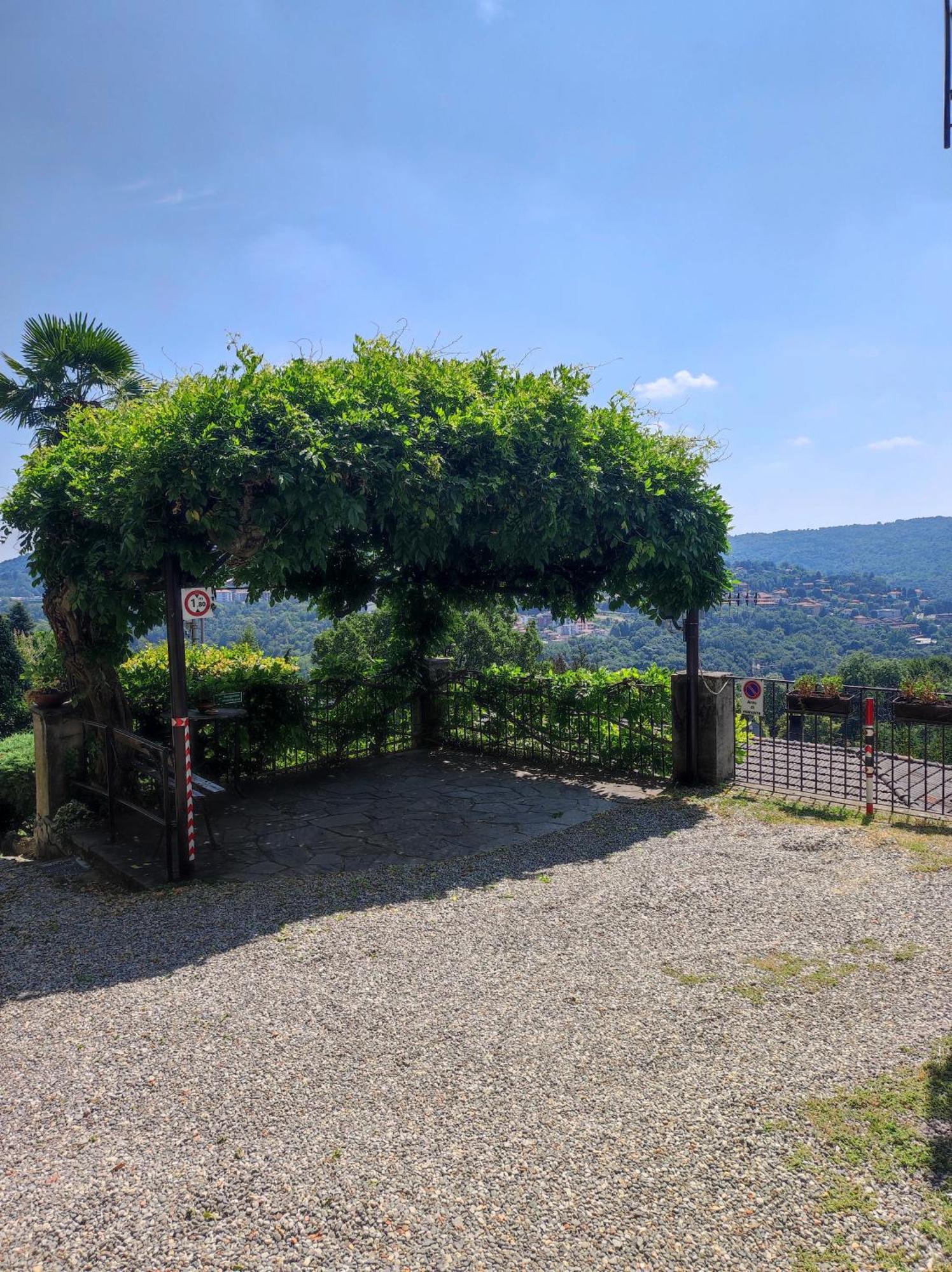 Villa Antonella, App. Vittoria Tavernerio Екстер'єр фото