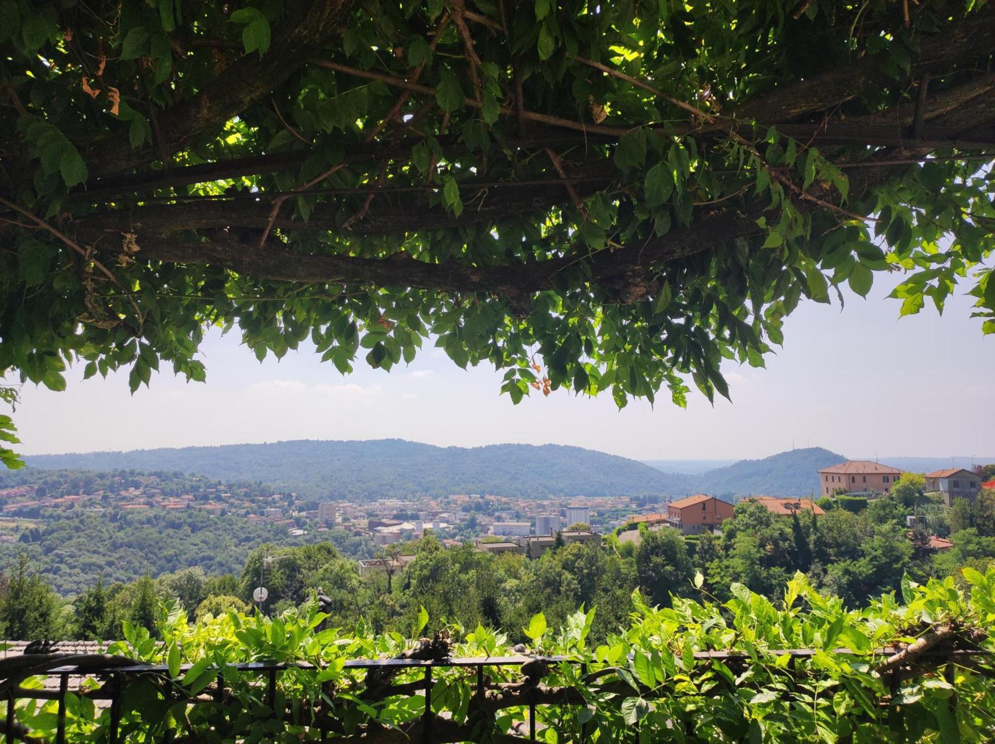 Villa Antonella, App. Vittoria Tavernerio Екстер'єр фото
